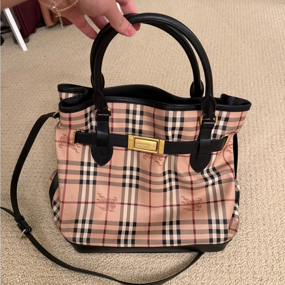 BURBERRY Haymarket Check Coated Canvas Medium Goldtone Tote Bag - Picture 2 of 16